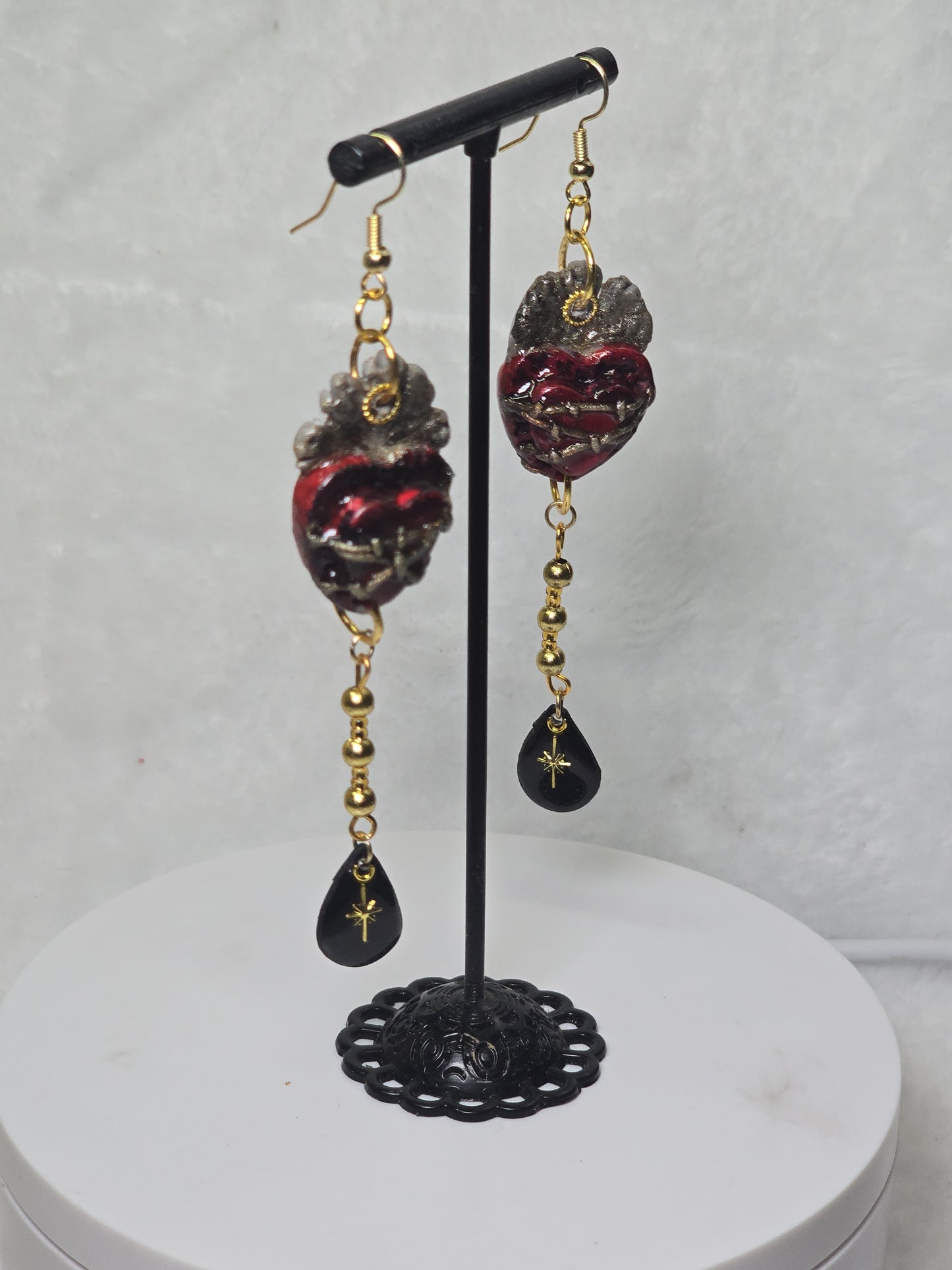 BARBED & CROWNED — V